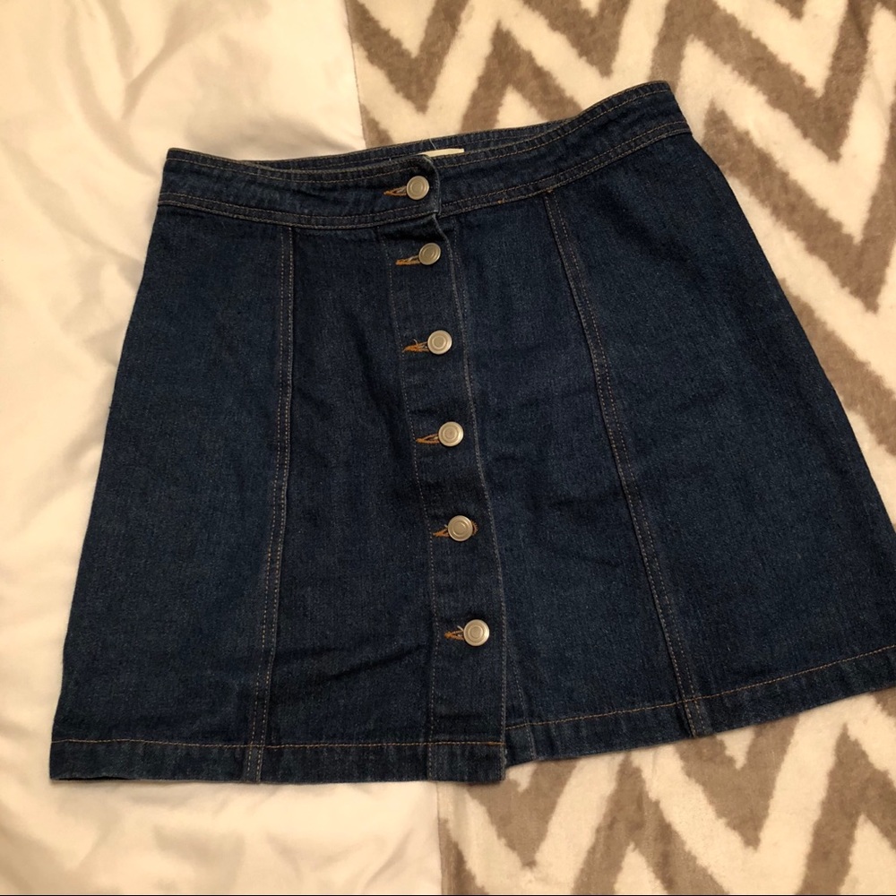 A-line Button Front skirt - Medium